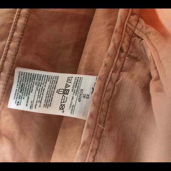 Gap Tencel icon denim jacket in pink - Picture 2 of 6